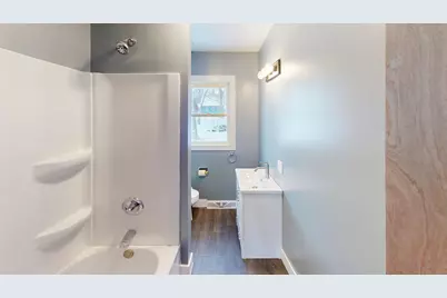 545 2nd Avenue SE, Wells, MN 56097 - Photo 6