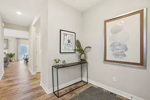 1741 Oak creek pass, Chaska, MN 55318 - Photo 8