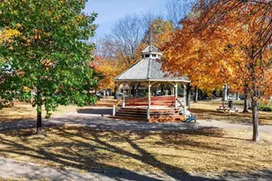 1741 Oak creek pass, Chaska, MN 55318 - Photo 40