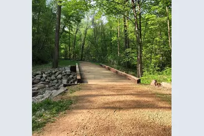 1741 Oak Creek Pass, Chaska, MN 55318 - Photo 38