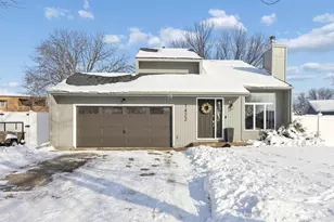 1422 Northway Ct, Saint Cloud, MN 56303 - Photo 2