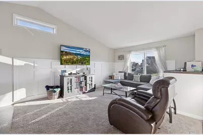 413 Terning Way, Howard Lake, MN 55349 - Photo 2