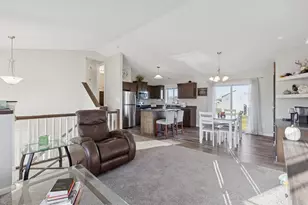 413 Terning Wy, Howard Lake, MN 55349 - Photo 4