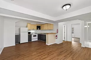 37 King St E, Saint Paul, MN 55107 - Photo 10