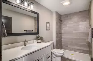 230 S Chestnut St, Ellsworth, WI 54011 - Photo 22