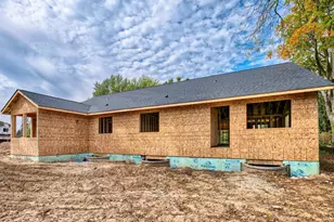 230 S Chestnut St, Ellsworth, WI 54011 - Photo 6