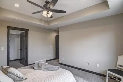 230 S Chestnut Street, Ellsworth, WI 54011 - Photo 20