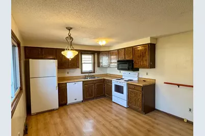 291 E 1st Street, Morton, MN 56270 - Photo 6