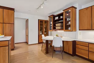 306 Floral Dr W, Shoreview, MN 55126 - Photo 24