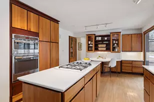 306 Floral Dr W, Shoreview, MN 55126 - Photo 22