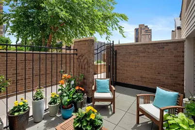 110 1st Avenue NE #F412, Minneapolis, MN 55413 - Photo 4