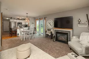 2925 Monroe Dr NW, Rochester, MN 55901 - Photo 2