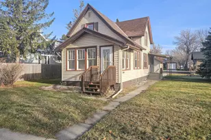 606 W Main St, Marshall, MN 56258 - Photo 1