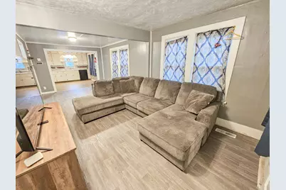 606 W Main Street, Marshall, MN 56258 - Photo 4