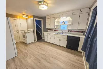 606 W Main Street, Marshall, MN 56258 - Photo 14