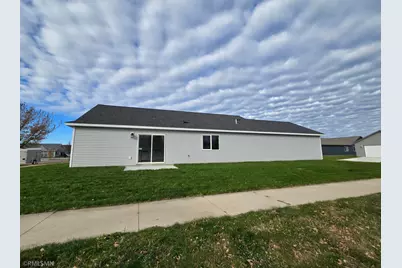 2012 Essler Drive, Saint Peter, MN 56082 - Photo 22