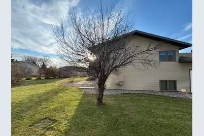 1511 Westmore Avenue, Wahpeton,  58075 - Photo 10