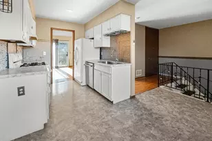 7403 142nd St Ct, Apple Valley, MN 55124 - Photo 10