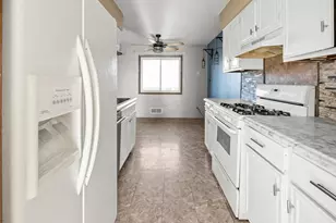 7403 142nd St Ct, Apple Valley, MN 55124 - Photo 12