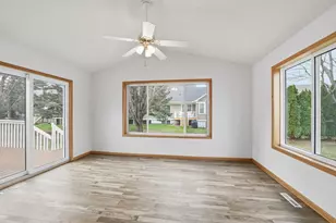 624 O'Brien Pkwy, Belle Plaine, MN 56011 - Photo 8