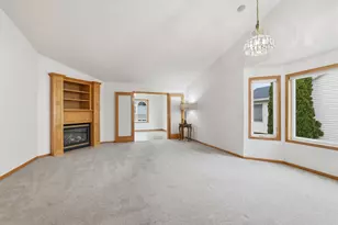 624 O'Brien Pkwy, Belle Plaine, MN 56011 - Photo 6