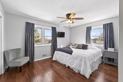 8657 Ironwood Trail N, Lake Elmo, MN 55042 - Photo 16