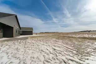 2011 Douglas Trl Dr SE, Pine Island, MN 55963 - Photo 6