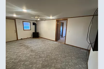 514 Adams Avenue SW, Red Lake Falls, MN 56750 - Photo 12