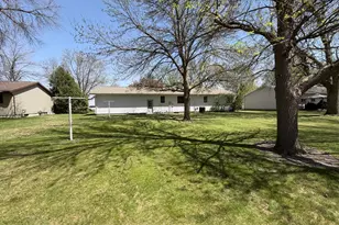 514 Fir Ave, Westbrook, MN 56183 - Photo 2
