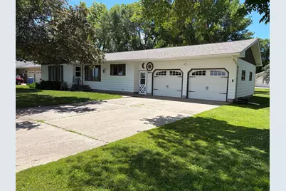 514 Fir Avenue, Westbrook, MN 56183 - Photo 2
