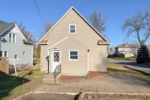 314 E Vernon Ave, Fergus Falls, MN 56537 - Photo 40