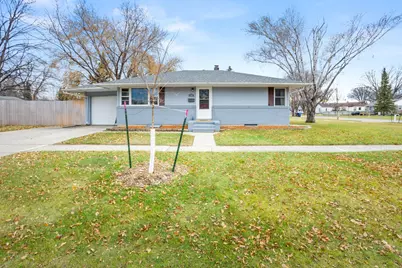 1305 12th Avenue N, Moorhead, MN 56560 - Photo 34