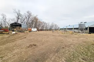 68245 470th St, Fairfax, MN 55332 - Photo 28