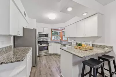 3916 Thomas Avenue S, Minneapolis, MN 55410 - Photo 12