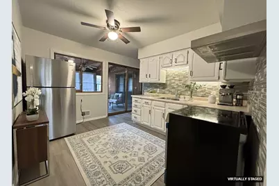 810 57th Avenue N, Brooklyn Center, MN 55430 - Photo 6