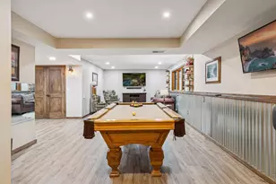 3800 Jamestown Curve, Woodbury, MN 55129 - Photo 34