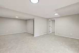 612 11th Ave E, Shakopee, MN 55379 - Photo 24