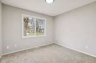 612 11th Ave E, Shakopee, MN 55379 - Photo 18