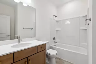 17763 Ellsworth Dr, Lakeville, MN 55044 - Photo 8