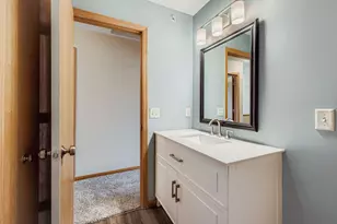 7642 Arboretum Village Pl, Chanhassen, MN 55317 - Photo 14