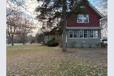 724 S Marshall Avenue, Litchfield, MN 55355 - Photo 4