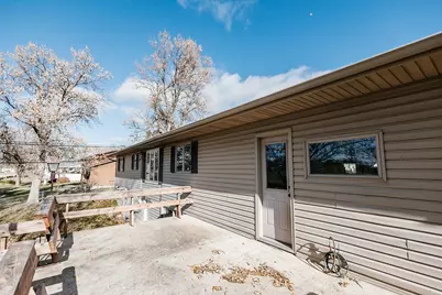 208 Powers Avenue N, Alden, MN 56009 - Photo 40