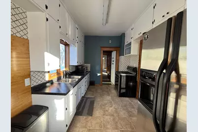 625 1st Street, Kenyon, MN 55946 - Photo 4