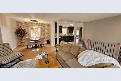 686 Wheaton Avenue, Roseville, MN 55113 - Photo 8