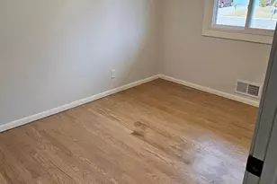 686 Wheaton Ave, Roseville, MN 55113 - Photo 14