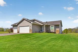 860 527th Cir, Stanchfield, MN 55080 - Photo 1