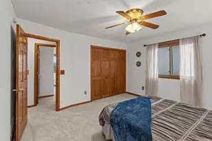 9213 Yates Bay N, Brooklyn Park, MN 55443 - Photo 32