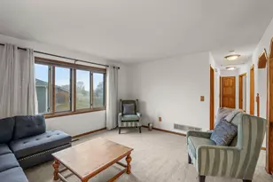 9213 Yates Bay N, Brooklyn Park, MN 55443 - Photo 30