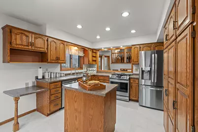 9213 Yates Bay N, Brooklyn Park, MN 55443 - Photo 26