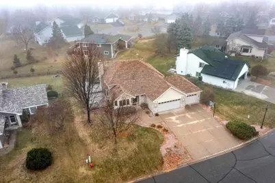 9213 Yates Bay N, Brooklyn Park, MN 55443 - Photo 2